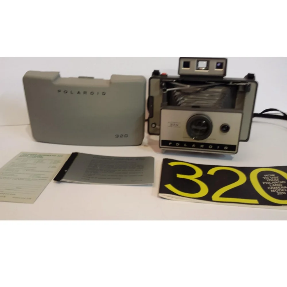 Polaroid 320 Instant Pack Film Land Camera